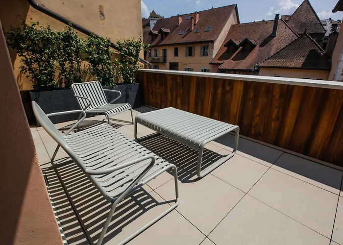 Auberge Du Lyonnais Annecy